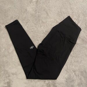 Alo Black Leggings